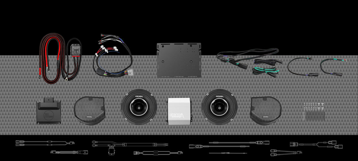 700w 4CH DSP AMPLIFIER & 2 COAXIAL HORN SPEAKER H-D® STREET GLIDE® COMPLETE SYSTEM