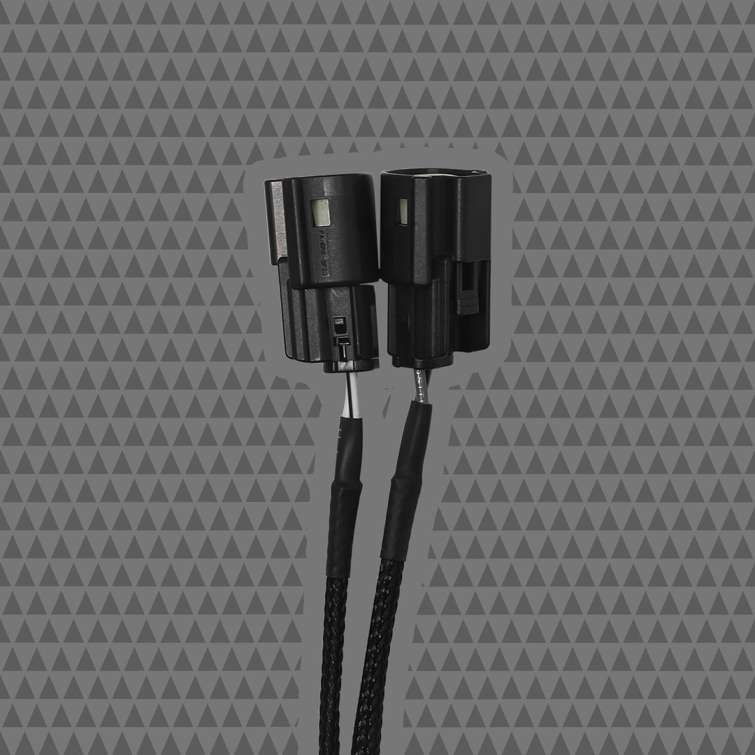 FRONT H-D® SPEAKER PLUGS TO CICADA AUDIO® AMPLIFIER OUTPUT - MOLEX®